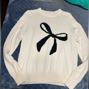 Aeropostal Oversized Bow Knitted Sweater